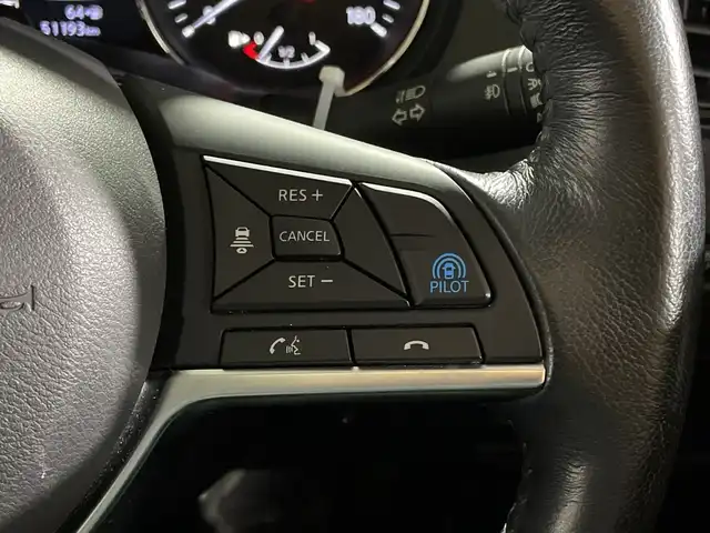 日産 エクストレイル 20Xi 福岡県 2018(平30)年 5.2万km ブリリアントホワイトパール 純正メモリナビ(フルセグTV/DVD/CD/BT)アラウンドビューモニターエマージェンシーブレーキプロパイロットコーナーセンサーデジタルインナーミラー電動リアゲート純正ドラレコETCスマートキープッシュスタート