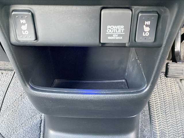 ホンダ Ｎ ＢＯＸ カスタム G ターボ Lパッケージ 道央・札幌 2015(平27)年 8.2万km ブリリアントスポーティブルーメタリック2トーン ＊社外ナビ/＊両側パワースライドドア/＊Bluetoothオーディオ/＊キセノンライト/＊Autoライト/＊ＥＴＣ/＊シートヒーター/＊パドルシフト/＊クルーズコントロール/＊フロアマット/＊盗難防止装置/＊横滑り防止装置/＊パワーステアリング/＊パワーウインドウ