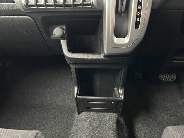 スズキ クロスビー HYBRID MZ 東京都 2020(令2)年 5.4万km キャラバンアイボリーパールメタリック/ホワイト 2トーンルーフ ワンオーナー/セーフティサポート(予防安全技術)/4WD/走行モード(スポーツ/スノー)/純正SDナビ(フルセグTV)/Bluetooth AM FM CD DVD/全方位モニター/クルーズコントロール/デュアルセンサーブレーキサポート/誤発進抑制機能/レーンアシスト/ふらつき警報機能/リアパーキングセンサー/LEDヘッドランプ/オートライト/スマートキー/スペアキー×1/保証書＆取扱説明書