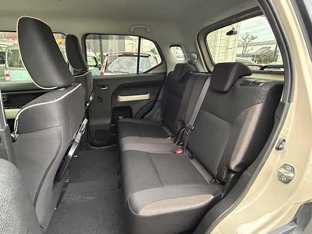 スズキ クロスビー HYBRID MZ 東京都 2020(令2)年 5.4万km キャラバンアイボリーパールメタリック/ホワイト 2トーンルーフ ワンオーナー/セーフティサポート(予防安全技術)/4WD/走行モード(スポーツ/スノー)/純正SDナビ(フルセグTV)/Bluetooth AM FM CD DVD/全方位モニター/クルーズコントロール/デュアルセンサーブレーキサポート/誤発進抑制機能/レーンアシスト/ふらつき警報機能/リアパーキングセンサー/LEDヘッドランプ/オートライト/スマートキー/スペアキー×1/保証書＆取扱説明書