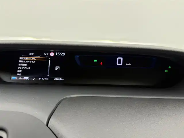 日産 セレナ e－パワー ハイウェイスター V 愛知県 2019(令1)年 2.9万km ブリリアントホワイトパール 2トーン 禁煙車/ワンオーナー/アラウンドビューモニター/フリップダウンモニター/プロパイロット/両側パワースライドドア/エマージェンシーブレーキ/横滑り防止装置/クルーズコントロール/ALPINEナビ/・フルセグTV/・Bluetooth/・DVD/CD/・AM/FM/・USB/・SD/ドライブレコーダー/3列シート/フロアマット/WedsSport18インチアルミホイール/LEDヘッドライト/オートライト/ETC/スマートキー