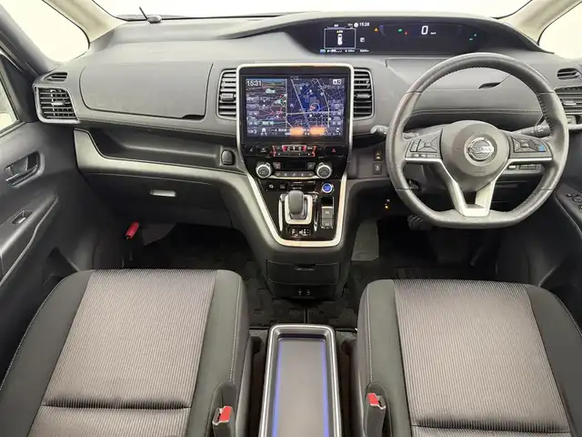 日産 セレナ e－パワー ハイウェイスター V 愛知県 2019(令1)年 2.9万km ブリリアントホワイトパール 2トーン 禁煙車/ワンオーナー/アラウンドビューモニター/フリップダウンモニター/プロパイロット/両側パワースライドドア/エマージェンシーブレーキ/横滑り防止装置/クルーズコントロール/ALPINEナビ/・フルセグTV/・Bluetooth/・DVD/CD/・AM/FM/・USB/・SD/ドライブレコーダー/3列シート/フロアマット/WedsSport18インチアルミホイール/LEDヘッドライト/オートライト/ETC/スマートキー