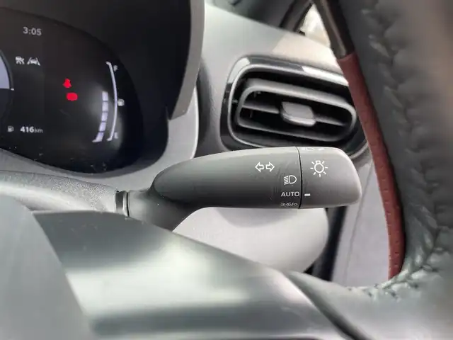 トヨタ ヤリスクロス ハイブリッド Z 三重県 2024(令6)年 1.5万km ブラックマイカ 登録時14954Km/ワンオーナー/純正メモリーナビ/（AM・FM・Bluetooth・HDMI・USB）/スペアキー　/全方位カメラ　/ドラレコ/バッグカメラ　/クルコン（追従あり）/ステアリングリモコン/両席シートヒーター　/コーナーセンサー　/クリアランスソナー/横すべり防止　/衝突被害軽減/車線逸脱警報/BSM/ステアリングヒーター　/ＬＥＤオートライト　/フォグライト/取扱説明書/保証書