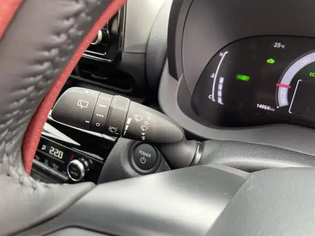 トヨタ ヤリスクロス ハイブリッド Z 三重県 2024(令6)年 1.5万km ブラックマイカ 登録時14954Km/ワンオーナー/純正メモリーナビ/（AM・FM・Bluetooth・HDMI・USB）/スペアキー　/全方位カメラ　/ドラレコ/バッグカメラ　/クルコン（追従あり）/ステアリングリモコン/両席シートヒーター　/コーナーセンサー　/クリアランスソナー/横すべり防止　/衝突被害軽減/車線逸脱警報/BSM/ステアリングヒーター　/ＬＥＤオートライト　/フォグライト/取扱説明書/保証書