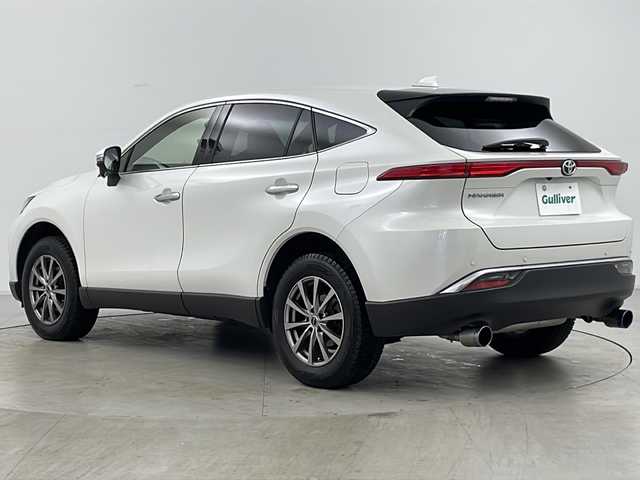 トヨタ ハリアー G 道央・札幌 2020(令2)年 4.6万km ホワイトパールクリスタルシャイン ・4WD/・寒冷地仕様/・純正ナビ/　BT/Miracast/USB/・フルセグTV/・バックカメラ/・ToyotaSaftySense/　プリクラッシュセーフティー/　レーントレーシングアシスト/　レーンディパーチャーアラート/　レーダークルーズコントロール/　オートマチックハイビーム/　ロードサインアシスト/　先行車発進お知らせ/・デジタルインナーミラー/・電動パーキングブレーキ/・運転席パワーシート/・パワーバックドア /・ワイパーデアイサー/・ビルトインETC/・オートライト/・LEDヘッドライト/・フォグランプ/・リアフォグランプ/・ミラーヒーター/・スペアキー/・積込タイヤ/・取扱説明書