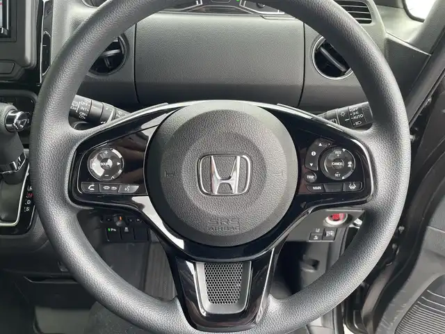 ホンダ Ｎ ＢＯＸ カスタム L 島根県 2022(令4)年 3.4万km プレミアムグラマラスブロンズP 登録時走行距離33719km/社外メモリナビ /・フルセグTV/・Bluetooth接続/・CD/DVD再生/・SDミュージックサーバー/・AM/FM/HondaSENSING/・衝突回避支援ブレーキ/・誤発進抑制機能/・車線維持支援システム/・アダプティブクルーズコントロール/・標識認識機能/バックカメラ/ETC/前後ドラブレコーダー/コーナーセンサー/ベンチシート/前席シートヒーター/チップアップシート/LEDヘッドライト/スマートキー/プッシュスタート