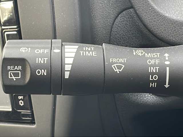 日産 ノート X 三重県 2016(平28)年 4.3万km ブリリアントホワイトパール 純正ナビ /全周囲カメラ /ETC /前後コーナーセンサー /前後ドライブレコーダー /レーンキープアシスト /衝突軽減ブレーキ /純正フロアマット /ステアリングスイッチ /オートライト /電動格納ミラー /禁煙車