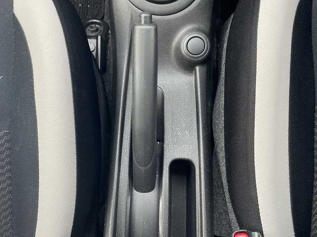 日産 ノート X 三重県 2016(平28)年 4.3万km ブリリアントホワイトパール 純正ナビ /全周囲カメラ /ETC /前後コーナーセンサー /前後ドライブレコーダー /レーンキープアシスト /衝突軽減ブレーキ /純正フロアマット /ステアリングスイッチ /オートライト /電動格納ミラー /禁煙車