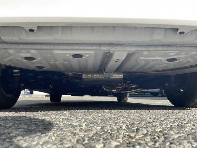 トヨタ ヴォクシー ZS 煌Ⅲ 大阪府 2021(令3)年 1.6万km ホワイトパールクリスタルシャイン ワンオーナー/ALPINE製9インチナビ/BTオーディオ/CD/DVD/フルセグテレビ/バックカメラ/両側パワースライドドア/ハーフレザーシート/革巻きステアリング/ステアリングスイッチ/トヨタセーフティセンス/LEDヘッドライト/純正16インチAW/純正フロアマット/純正ドアバイザー/ETC/スペアキー