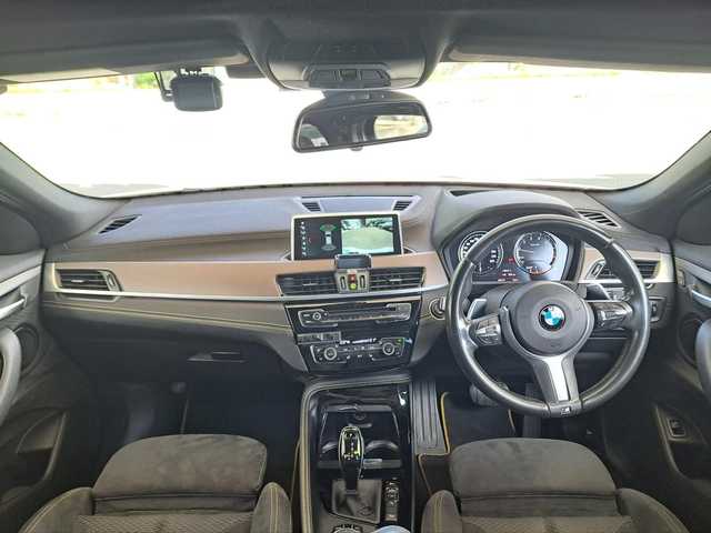 ＢＭＷ Ｘ２ xDrive20i MスポーツX 大阪府 2018(平30)年 9万km ガルバニックゴールドメタリック /禁煙車//スペアキー×1//ターボ//プッシュスタートボタン//ヘッドアップディスプレイ//パノラマサンルーフ//D＋N席パワーシート//ディーラー純正HDDナビ//CD/DVD/Bluetooth/AUX/USB//バックカメラ/フルセグテレビ//ハンズフリーパワーバックドア//純正20インチアルミホイール//純正ETC//純正ドライブレコーダー