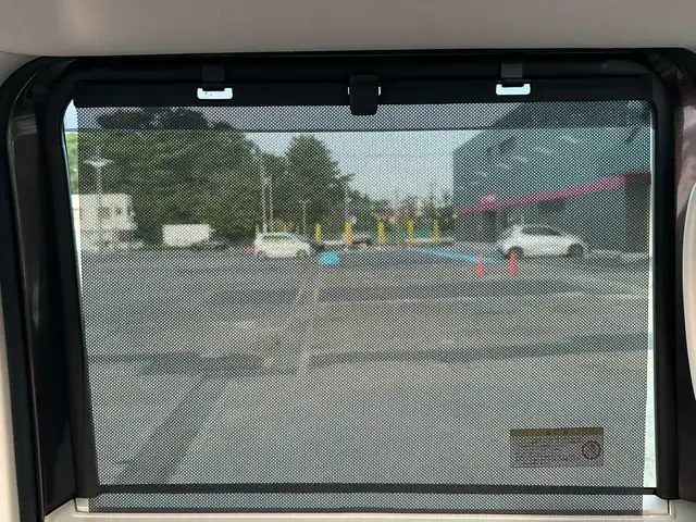 日産 ルークス X 神奈川県 2022(令4)年 1.3万km アッシュブラウンM 純正7型SDナビゲーション【MJ122D-A】/AM FM フルセグ Bluetooth/インテリジェントアラウンドビューモニター/片側パワースライドドア/前席シートヒーター/純正フロアマット/スマートキー/スペアキー/HIDヘッドライト/オートライト/ハイビームアシスト/アイドリングストップ/ドアバイザー/電動格納ミラー/プッシュスタート/踏み間違い衝突アシスト/インテリジェントエマージェンシーブレーキ