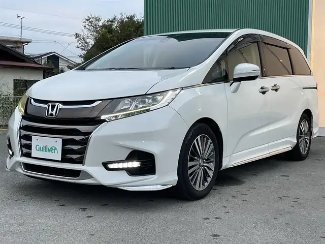 ホンダ オデッセイ アブソルート ホンダセンシング 福岡県 2018(平30)年 4.9万km パール 純正ナビ(フルセグテレビ・FM・AM・BT)/・VXM-195VFi/ETC2・0/両側パワースライドドア/クルーズコントロール/純正フロアマット/ドアバイザー/レーンキープアシスト/バックカメラ/プッシュスタート/衝突軽減ブレーキ/スマートキー