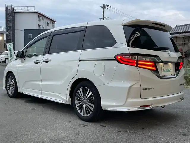 ホンダ オデッセイ アブソルート ホンダセンシング 福岡県 2018(平30)年 4.9万km パール 純正ナビ(フルセグテレビ・FM・AM・BT)/・VXM-195VFi/ETC2・0/両側パワースライドドア/クルーズコントロール/純正フロアマット/ドアバイザー/レーンキープアシスト/バックカメラ/プッシュスタート/衝突軽減ブレーキ/スマートキー