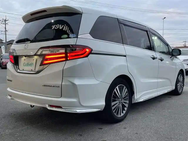 ホンダ オデッセイ アブソルート ホンダセンシング 福岡県 2018(平30)年 4.9万km パール 純正ナビ(フルセグテレビ・FM・AM・BT)/・VXM-195VFi/ETC2・0/両側パワースライドドア/クルーズコントロール/純正フロアマット/ドアバイザー/レーンキープアシスト/バックカメラ/プッシュスタート/衝突軽減ブレーキ/スマートキー
