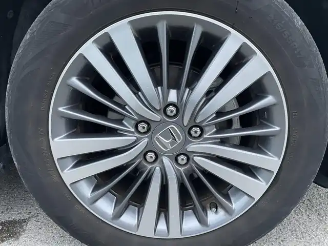 ホンダ オデッセイ アブソルート ホンダセンシング 福岡県 2018(平30)年 4.9万km パール 純正ナビ(フルセグテレビ・FM・AM・BT)/・VXM-195VFi/ETC2・0/両側パワースライドドア/クルーズコントロール/純正フロアマット/ドアバイザー/レーンキープアシスト/バックカメラ/プッシュスタート/衝突軽減ブレーキ/スマートキー