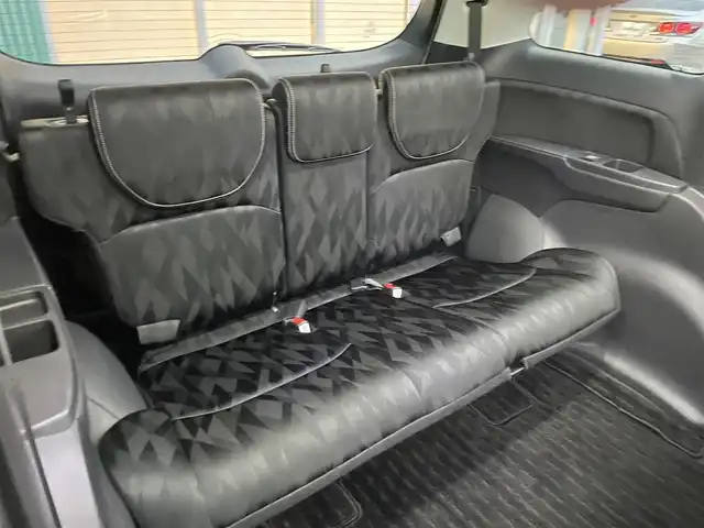 ホンダ オデッセイ アブソルート ホンダセンシング 福岡県 2018(平30)年 4.9万km パール 純正ナビ(フルセグテレビ・FM・AM・BT)/・VXM-195VFi/ETC2・0/両側パワースライドドア/クルーズコントロール/純正フロアマット/ドアバイザー/レーンキープアシスト/バックカメラ/プッシュスタート/衝突軽減ブレーキ/スマートキー