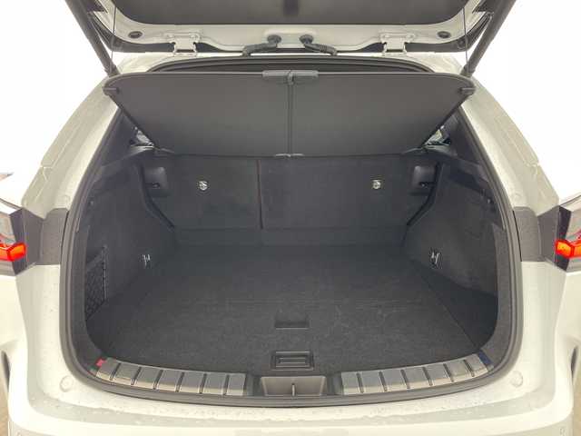 レクサス ＮＸ 450h+ Fスポーツ 兵庫県 2021(令3)年 1.1万km ホワイトノーヴァガラスフレーク ・TRDエアロ F SPORT PARTS エアロダイナミクスパッケージ/（フロントスポイラー＋エアロダイナミクスミラーカバー＋サイドスカート＋リヤディフューザー＆スポーツマフラー）/・サンルーフ/・プリクラッシュセーフティ/・レーダークルーズコントロール/・レーンディバチャーアラート/・レーンチェンジアシスト/・プロアクティブドライビングアシスト/・リヤクロストラフィックアラート/・フロントクロストラフィックアラート/・駐車支援/・安心降車アシスト/・発進遅れ告知機能/・ロードサインアシスト/・クリアランスソナー/・パーキングサポートブレーキ/・リヤカメラディテクション/・アダプティブハイビームシステム/・メーカーオプション14インチナビ/・フルセグ＆フルセグ＆BT＆USB＆Miracast/・パノラマミックビューモニター/・デジタルインナーミラー/・純正ドライブレコーダー/・ヘッドアップディスプレイ/・BSM/・パワーバックドア/・全席シートヒーター/・前席シートベンチレーション/・赤革シート/・LEDライト/・ワンオーナー車/・ブラックルーフレール/・オレンジキャリパー/・純正20インチアルミホイール