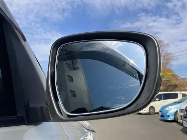 スズキ アルト ワークス 静岡県 2017(平29)年 3.7万km ピュアホワイトP 社外7V型ナビ(AVIC-RZ900)/　AM FM CD DVD Bluetooth SD/フルセグTV/ビルトインETC/前後方ドライブレコーダー/LEDオートヘッドランプ/CUSCOタワーバー/ターボ/純正15インチアルミホイール/スマートキー2本/5速MT/RECAROスポーツシート/社外マフラー/車高調