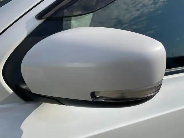 スズキ アルト ワークス 静岡県 2017(平29)年 3.7万km ピュアホワイトP 社外7V型ナビ(AVIC-RZ900)/　AM FM CD DVD Bluetooth SD/フルセグTV/ビルトインETC/前後方ドライブレコーダー/LEDオートヘッドランプ/CUSCOタワーバー/ターボ/純正15インチアルミホイール/スマートキー2本/5速MT/RECAROスポーツシート/社外マフラー/車高調