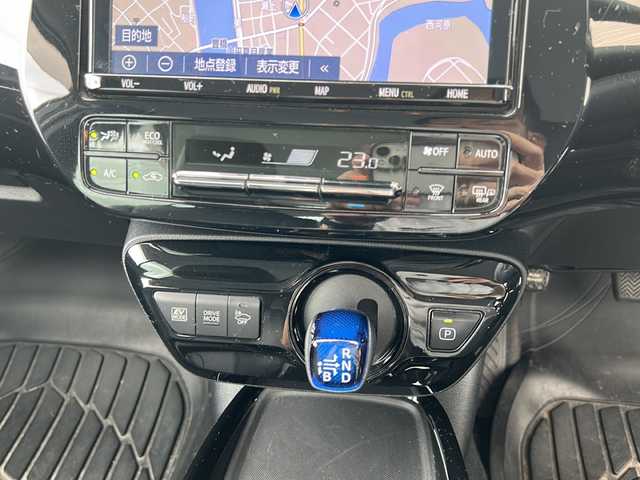 トヨタ プリウス A 愛知県 2019(令1)年 19.7万km アティチュードブラックマイカ 登録時走行距離１９６５１２キロ/純正９インチナビ/バックカメラ/ドライブレコーダー/ＥＴＣ/運転席パワーシート/純正フロアマット/レーンキープアシスト/ＬＥＤヘッドライト/ワンオーナー/取扱説明書/保証書/スタッドレスタイヤ