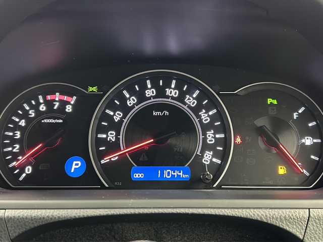 トヨタ ヴォクシー ZS 煌Ⅱ 神奈川県 2020(令2)年 1.1万km ブラック 両側パワースライドドア/純正9インチナビ/(AM/FM/CD/DVD/TV/SD/BT)/バックカメラ/12.1インチフリップダウンモニター/ビルトインETC/前後ドライブレコーダー/トヨタセーフティーセンス/プッシュスタート/スマートキー/オートライト/オートマチックハイビーム/LEDヘッドライト/フォグランプ/ヘッドライトレベライザー/ドアバイザー/純正フロアマット/純正16インチアルミホイール