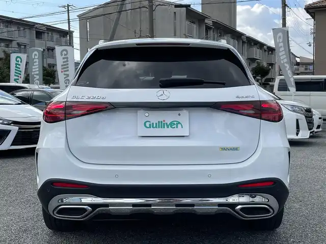 メルセデス・ベンツ Ｍ・ベンツ ＧＬＣ２２０ d 4マチック AMGライン 兵庫県 2023(令5)年 1万km 白 外部検査実施済み/・カラー「オパリスホワイトメタリック」コード885/・OP AMGラインパッケージ//20インチAMGアルミホイール//シートヒーター後席//スポーティエンジンサウンド//スポーツシート//AMGラインインテリア/・OP AMGレザーエクスクルーシブパッケージ//本革シート//ヘッドアップディスプレイ//Burmester 3Dサラウンドサウンドシステム/・OP ドライバーズパッケージ//リアアクスルステアリング//AIRMATICサスペンション/・OP パノラミックスライディングルーフ//MBUX ARナビゲーション//地デジ/BT/USB/Apple Car Play//ワイヤレスチャージング//フットトランクオープナー//ドライブレコーダー360度//ETC//アンビエントライト//DIGITAL LIGHT//アクティブディスタンスアシスト・ディストロニック//アクティブステアリングアシスト//アクティブレーンキーピングアシスト//アクティブレーンチェンジングアシスト//アクティブブレーキアシスト//ブラインドスポットアシスト//PRE-SAFE//パーキングアシスト//パークトロニック//トラフィックサインアシスト//アダプティブハイビームアシスト・プラス