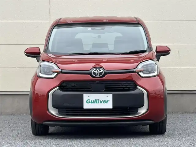 トヨタ シエンタ ハイブリッド Z 茨城県 2022(令4)年 7.6万km スカーレットメタリック 純正メモリナビ/　(AM/FM/Bluetooth/USB)/フルセグ/全方位カメラ/前後ドライブレコーダー/両側パワースライドドア/レーダークルーズコントロール/ビルトインETC/純正フロアマット/純正ドアバイザー/プッシュスタート/7人乗り/オートライト/オートマチックハイビーム/LEDヘッドライト