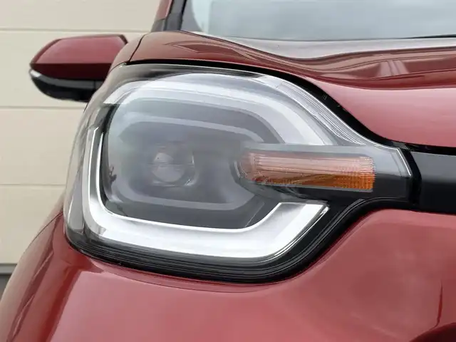 トヨタ シエンタ ハイブリッド Z 茨城県 2022(令4)年 7.6万km スカーレットメタリック 純正メモリナビ/　(AM/FM/Bluetooth/USB)/フルセグ/全方位カメラ/前後ドライブレコーダー/両側パワースライドドア/レーダークルーズコントロール/ビルトインETC/純正フロアマット/純正ドアバイザー/プッシュスタート/7人乗り/オートライト/オートマチックハイビーム/LEDヘッドライト