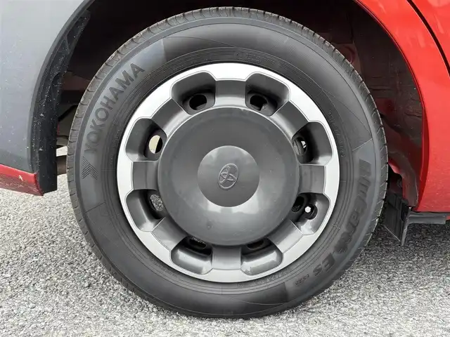 トヨタ シエンタ ハイブリッド Z 茨城県 2022(令4)年 7.6万km スカーレットメタリック 純正メモリナビ/　(AM/FM/Bluetooth/USB)/フルセグ/全方位カメラ/前後ドライブレコーダー/両側パワースライドドア/レーダークルーズコントロール/ビルトインETC/純正フロアマット/純正ドアバイザー/プッシュスタート/7人乗り/オートライト/オートマチックハイビーム/LEDヘッドライト