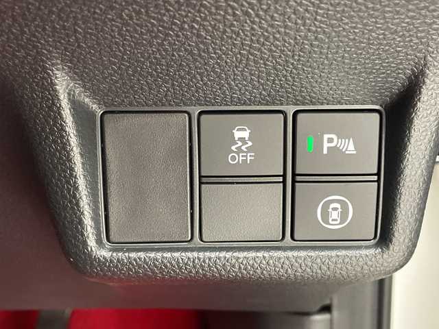 ホンダ シビック タイプR 愛知県 2025(令7)年 0.1千km チャンピオンシップホワイト 登録済未使用車/純正9型ディスプレイオーディオナ/レーダークルーズコントロール/バックカメラ/コーナーセンサー/純正アルミホイール/ETC2.0/ブラインドスポットモニター/LEDヘッドライト/オートマチックハイビーム/キャリパー/衝突軽減システム/フルセグ/Bluetooth/ステアリングスイッチ/スマートキー/プッシュスタート