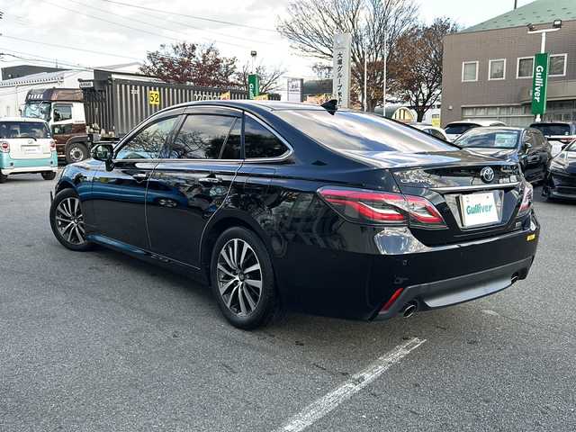 トヨタ クラウン ハイブリッド G 鳥取県 2018(平30)年 5.1万km ブラック セーフティパッケージ/トヨタセーフティセンス/メーカーナビ/・フルセグ/Bluetooth/CD/DVD/全方位モニター/デジタルインナーミラー/前後ドライブレコーダー/スマートキー/プッシュスタート/ビルトインETC2.0/ALLAUTOエアコン/レーダークルーズコントロール/ブラインドスポットモニター/パワーシート/シートヒーター/オートマチックハイビーム/LEDヘッドライト/オートライト/ヘッドアップディスプレイ/W&サイドエアバック/カーテンエアバック