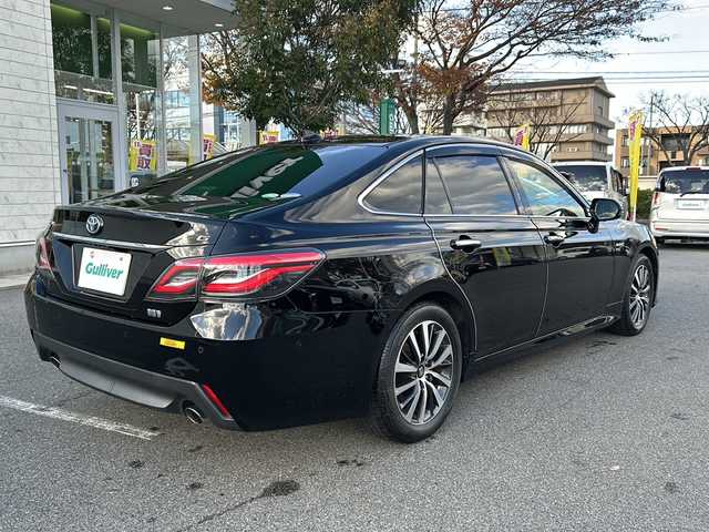 トヨタ クラウン ハイブリッド G 鳥取県 2018(平30)年 5.1万km ブラック セーフティパッケージ/トヨタセーフティセンス/メーカーナビ/・フルセグ/Bluetooth/CD/DVD/全方位モニター/デジタルインナーミラー/前後ドライブレコーダー/スマートキー/プッシュスタート/ビルトインETC2.0/ALLAUTOエアコン/レーダークルーズコントロール/ブラインドスポットモニター/パワーシート/シートヒーター/オートマチックハイビーム/LEDヘッドライト/オートライト/ヘッドアップディスプレイ/W&サイドエアバック/カーテンエアバック
