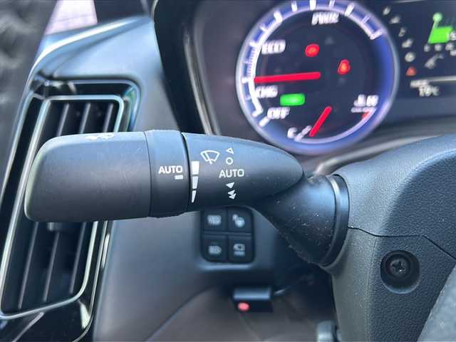 トヨタ クラウン ハイブリッド G 鳥取県 2018(平30)年 5.1万km ブラック セーフティパッケージ/トヨタセーフティセンス/メーカーナビ/・フルセグ/Bluetooth/CD/DVD/全方位モニター/デジタルインナーミラー/前後ドライブレコーダー/スマートキー/プッシュスタート/ビルトインETC2.0/ALLAUTOエアコン/レーダークルーズコントロール/ブラインドスポットモニター/パワーシート/シートヒーター/オートマチックハイビーム/LEDヘッドライト/オートライト/ヘッドアップディスプレイ/W&サイドエアバック/カーテンエアバック