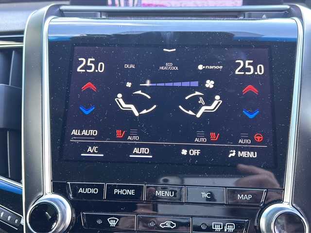 トヨタ クラウン ハイブリッド G 鳥取県 2018(平30)年 5.1万km ブラック セーフティパッケージ/トヨタセーフティセンス/メーカーナビ/・フルセグ/Bluetooth/CD/DVD/全方位モニター/デジタルインナーミラー/前後ドライブレコーダー/スマートキー/プッシュスタート/ビルトインETC2.0/ALLAUTOエアコン/レーダークルーズコントロール/ブラインドスポットモニター/パワーシート/シートヒーター/オートマチックハイビーム/LEDヘッドライト/オートライト/ヘッドアップディスプレイ/W&サイドエアバック/カーテンエアバック