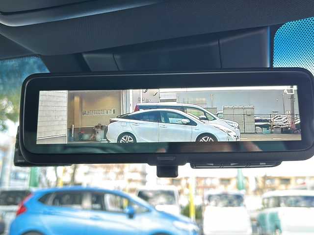 トヨタ クラウン ハイブリッド G 鳥取県 2018(平30)年 5.1万km ブラック セーフティパッケージ/トヨタセーフティセンス/メーカーナビ/・フルセグ/Bluetooth/CD/DVD/全方位モニター/デジタルインナーミラー/前後ドライブレコーダー/スマートキー/プッシュスタート/ビルトインETC2.0/ALLAUTOエアコン/レーダークルーズコントロール/ブラインドスポットモニター/パワーシート/シートヒーター/オートマチックハイビーム/LEDヘッドライト/オートライト/ヘッドアップディスプレイ/W&サイドエアバック/カーテンエアバック