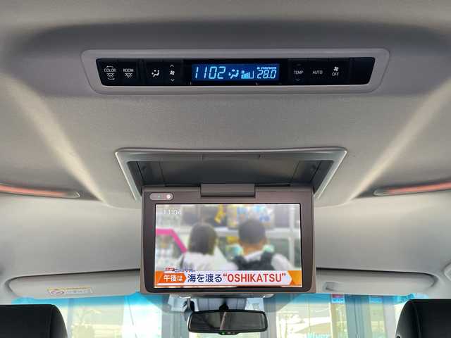 トヨタ アルファード S Cパッケージ 長野県 2022(令4)年 2.5万km ホワイトパールクリスタルシャイン 禁煙車/４WD/モデリスタエアロ（F・S・R）/9インチディスプレイオーディオ/（ナビ機能/CD・DVDデッキ/フルセグTV/Bluetooth）/純正１２インチフリップダウンモニター【V12-R68C】/セーフティセンス/・プリクラッシュセーフティ/・レーントレーシングアシスト/・アダプティブハイビームシステム/・レーダークルーズコントロール/・ロードサインアシスト/・インテリジェントクリアランスソナー/バックカメラ/ビルトインETC2.0/パワーバックドア/両側パワースライドドア/ブラック合皮シート/パワーシート（運転席メモリー機能付）/前席シートヒーター/前席ベンチレーション/ステアリングヒーター/ウッドコンビステアリング/ステアリングスイッチ/３眼LEDヘッドライト/フォグランプ/オートライト/スマートキー/Pスタート/電動格納ミラー/純正１８インチAW/純正フロアマット