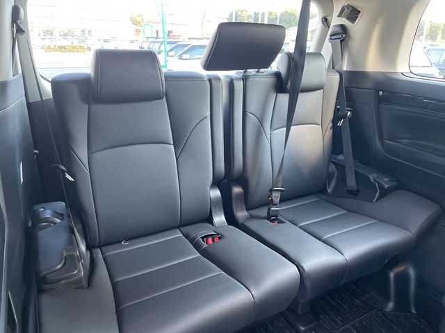 トヨタ アルファード S Cパッケージ 長野県 2022(令4)年 2.5万km ホワイトパールクリスタルシャイン 禁煙車/４WD/モデリスタエアロ（F・S・R）/9インチディスプレイオーディオ/（ナビ機能/CD・DVDデッキ/フルセグTV/Bluetooth）/純正１２インチフリップダウンモニター【V12-R68C】/セーフティセンス/・プリクラッシュセーフティ/・レーントレーシングアシスト/・アダプティブハイビームシステム/・レーダークルーズコントロール/・ロードサインアシスト/・インテリジェントクリアランスソナー/バックカメラ/ビルトインETC2.0/パワーバックドア/両側パワースライドドア/ブラック合皮シート/パワーシート（運転席メモリー機能付）/前席シートヒーター/前席ベンチレーション/ステアリングヒーター/ウッドコンビステアリング/ステアリングスイッチ/３眼LEDヘッドライト/フォグランプ/オートライト/スマートキー/Pスタート/電動格納ミラー/純正１８インチAW/純正フロアマット