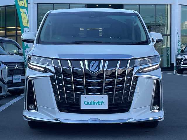 トヨタ アルファード S Cパッケージ 長野県 2022(令4)年 2.5万km ホワイトパールクリスタルシャイン 禁煙車/４WD/モデリスタエアロ（F・S・R）/9インチディスプレイオーディオ/（ナビ機能/CD・DVDデッキ/フルセグTV/Bluetooth）/純正１２インチフリップダウンモニター【V12-R68C】/セーフティセンス/・プリクラッシュセーフティ/・レーントレーシングアシスト/・アダプティブハイビームシステム/・レーダークルーズコントロール/・ロードサインアシスト/・インテリジェントクリアランスソナー/バックカメラ/ビルトインETC2.0/パワーバックドア/両側パワースライドドア/ブラック合皮シート/パワーシート（運転席メモリー機能付）/前席シートヒーター/前席ベンチレーション/ステアリングヒーター/ウッドコンビステアリング/ステアリングスイッチ/３眼LEDヘッドライト/フォグランプ/オートライト/スマートキー/Pスタート/電動格納ミラー/純正１８インチAW/純正フロアマット