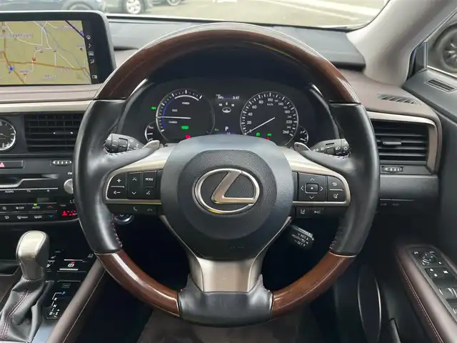 レクサス ＲＸ 450hL 山梨県 2020(令2)年 4.2万km ソニッククォーツ ７人乗/SR /茶革 /リアエンター/三眼　/ACC/純正メモリナビ/ＢＴ/フルセグ/ＢＤ/全周囲カメラ/Ｐシート/シートＨ/ベンチレーション/電動リアＧ/ＨＵＤ/ステアリングＨ/ＢＳＡ/ＬＫＡ/フットＯ/Ａハイビーム