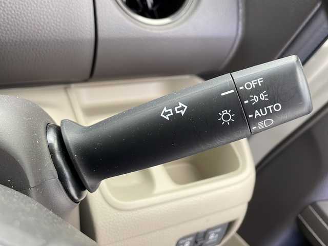 ホンダ Ｎ ＢＯＸ G EX ホンダセンシング 千葉県 2018(平30)年 1万km プレミアムホワイトパールⅡ 純正ナビ/AM/FM/CD/DVD/BT/USB/フルセグTV/レーダークルーズコントロール/レーンキープアシスト/衝突被害軽減ブレーキ/両側パワースライドドア/LEDヘッドライト/ビルトインETC/純正ドライブレコーダー/SD無し/コーナーセンサー