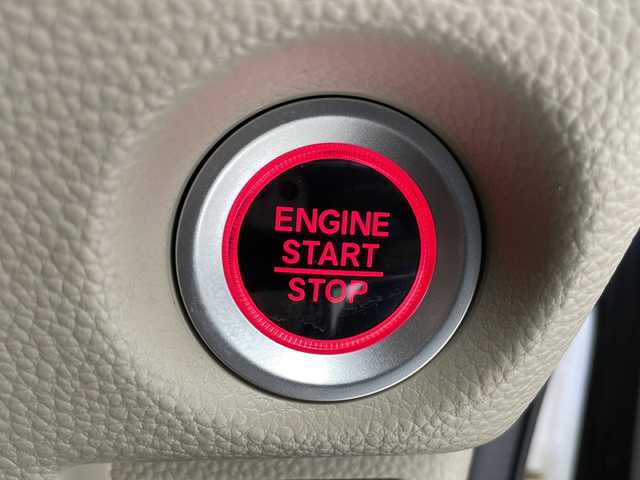 ホンダ Ｎ ＢＯＸ G EX ホンダセンシング 千葉県 2018(平30)年 1万km プレミアムホワイトパールⅡ 純正ナビ/AM/FM/CD/DVD/BT/USB/フルセグTV/レーダークルーズコントロール/レーンキープアシスト/衝突被害軽減ブレーキ/両側パワースライドドア/LEDヘッドライト/ビルトインETC/純正ドライブレコーダー/SD無し/コーナーセンサー