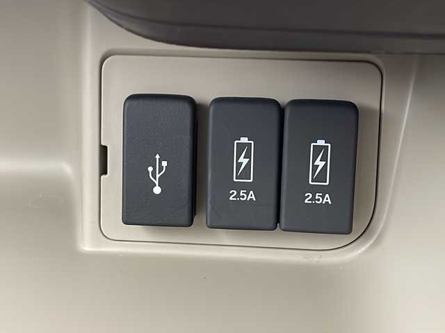 ホンダ Ｎ ＢＯＸ G EX ホンダセンシング 千葉県 2018(平30)年 1万km プレミアムホワイトパールⅡ 純正ナビ/AM/FM/CD/DVD/BT/USB/フルセグTV/レーダークルーズコントロール/レーンキープアシスト/衝突被害軽減ブレーキ/両側パワースライドドア/LEDヘッドライト/ビルトインETC/純正ドライブレコーダー/SD無し/コーナーセンサー