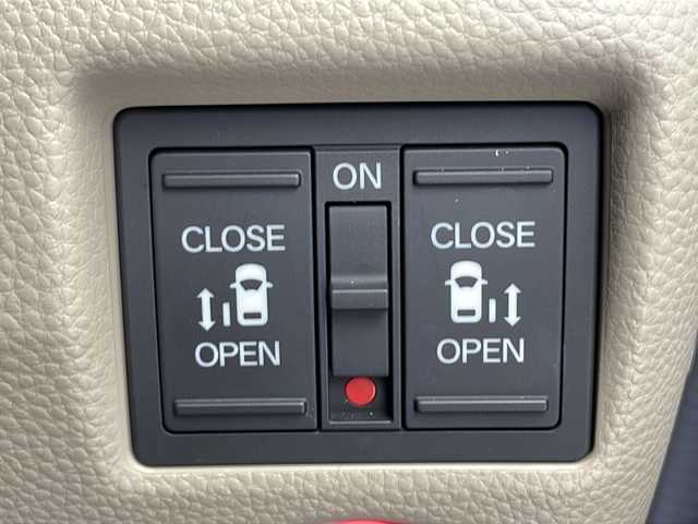 ホンダ Ｎ ＢＯＸ G EX ホンダセンシング 千葉県 2018(平30)年 1万km プレミアムホワイトパールⅡ 純正ナビ/AM/FM/CD/DVD/BT/USB/フルセグTV/レーダークルーズコントロール/レーンキープアシスト/衝突被害軽減ブレーキ/両側パワースライドドア/LEDヘッドライト/ビルトインETC/純正ドライブレコーダー/SD無し/コーナーセンサー