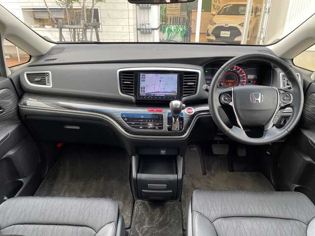 ホンダ オデッセイ アブソルート EX 石川県 2015(平27)年 8.7万km 黒 純正8型ナビ/フルセグTV/バックカメラ/LEDヘッドライト/両側パワースライドドア/純正アルミホイール/ホンダセンシング/レーダークルーズ/コンフォートビューパッケージ/フリップダウンモニター/スタッドレス＆AW積み込み/ビルトインETC/ブラインドスポットモニター/保証書