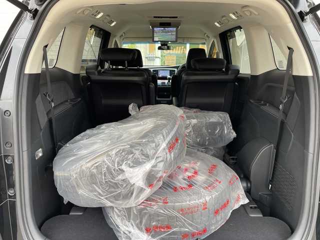 ホンダ オデッセイ アブソルート EX 石川県 2015(平27)年 8.7万km 黒 純正8型ナビ/フルセグTV/バックカメラ/LEDヘッドライト/両側パワースライドドア/純正アルミホイール/ホンダセンシング/レーダークルーズ/コンフォートビューパッケージ/フリップダウンモニター/スタッドレス＆AW積み込み/ビルトインETC/ブラインドスポットモニター/保証書