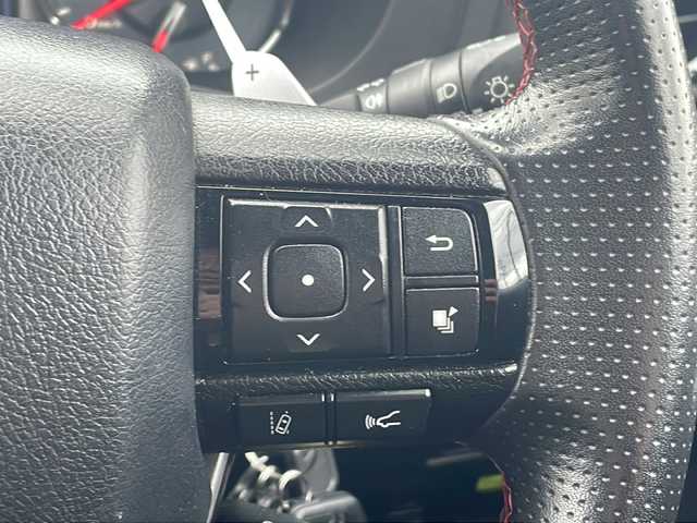 トヨタ ハイラックス Z GRスポーツ 三重県 2022(令4)年 4.1万km スーパーホワイトⅡ 純正ナビ /全周囲カメラ/GRハーフレザーシート /ETC /前後ドライブレコーダー /社外レーダー探知機 /コーナーセンサー /パワーシート /USB給電 /スペアキー /クルーズコントロール /革巻きステアリング/ステアリングスイッチ/LEDヘッドライト /電動格納ミラー/禁煙車