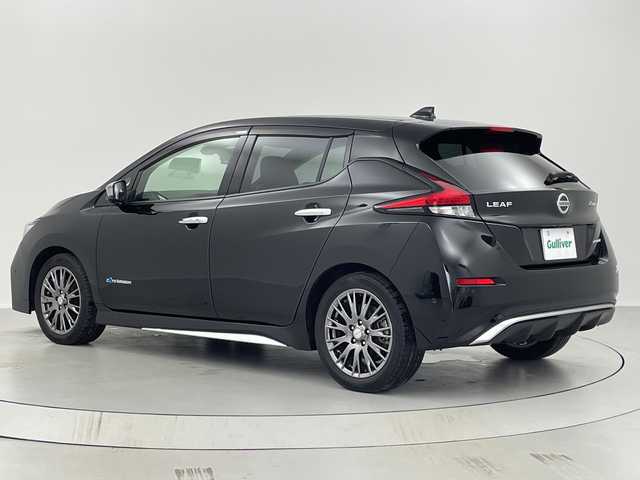 日産 リーフ オーテック 福島県 2020(令2)年 4.1万km スーパーブラック /禁煙車//純正ナビゲーション　//全方位カメラ　//エマージェンシーブレーキ　//プロパイロット　//シートヒーター　//ドライブレコーダー　//ＥＴＣ２．０　//ブラインドスポットモニター　//デジタルインナーミラー//パーキングアシスト