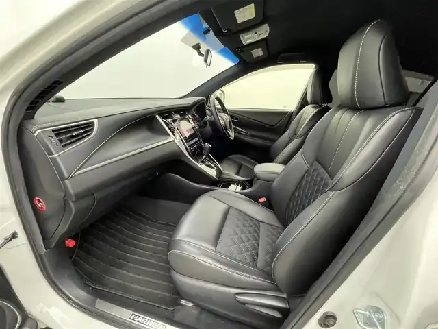 トヨタ ハリアー エレガンス 熊本県 2015(平27)年 8.3万km ホワイトパールクリスタルシャイン ワンオーナー/純正ナビ/　DVD/BD/CD/SD/MSV/BT/USB/AUX/フルセグTV/バックカメラ/JBLサウンド/純正LEDヘッドライト/純正フォグランプ/オートライト/社外20インチアルミホイール（RAYS）/ダウンサス(純正あり)/モデリスタエアロ/社外グリル（純正あり)/ハーフレザーシート/右前席パワーシート/革巻きステアリング/ステアリングスイッチ/横滑り防止/アイドリングストップ/スマートキー×２/ビルトインETC/純正フロアマット/純正ドアバイザー/電動格納ウインカードアミラー(オート機能付き)