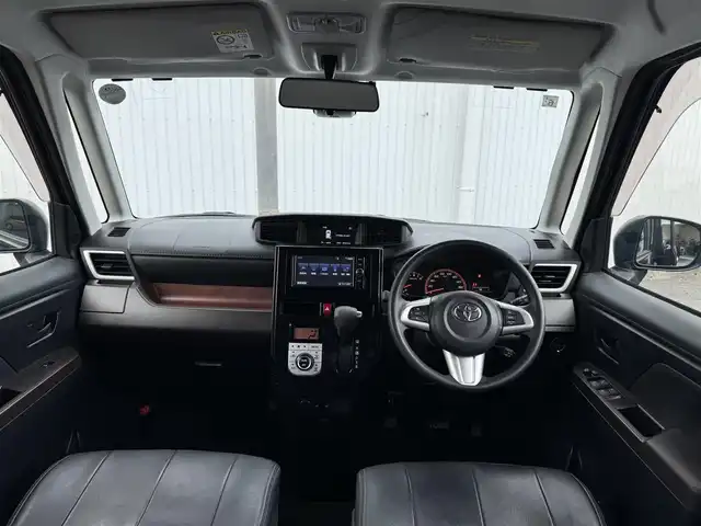 トヨタ タンク G S 静岡県 2017(平29)年 8.6万km ブラックマイカメタリック ワンオーナー/スマートアシストII/・衝突警報機能（対車両・対歩行者）/・衝突回避支援ブレーキ機能/・誤発進抑制制御機能/・後方誤発進抑制機能/・車線逸脱警報/・先行車発進お知らせ機能/純正SDナビ（NSZT-W66T)/・フルセグTV・Bluetooth/・AM/FMラジオ・DVD・CD・SD/・ハンズフリー/バックカメラ/ETC/両側パワースライドドア/前席シートヒーター/革調シートカバー/スマートキー/プッシュスタート/ドアバイザー/フロアマット/車両・ナビ取説/新車時保証書