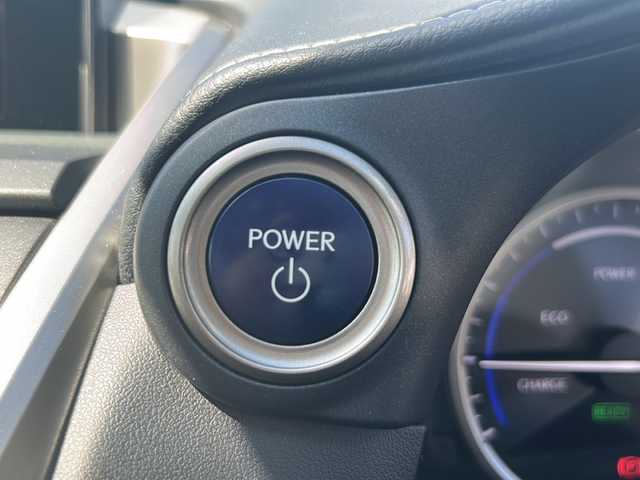 レクサス ＮＸ 300h Iパッケージ 岩手県 2014(平26)年 6.5万km ソニッククォーツ ワンオーナー/純正ナビ *CD/DVD/SD/AUX/USB/BT/ラジオ/フルセグテレビ /全方位モニター/プリクラッシュセーフティ/オートハイビーム/クルーズコントロール/ブラインドスポットモニター/コーナーセンサー /パワーバックドア/ハンドルヒーター/前席シートヒーター/前席パワーシート（D席メモリー機能付き）/AC100V電源/パドルシフト/ステアリングスイッチ/スマートキー（×2）/レザーシート/ETC/純正17inアルミホイール/純正フロアマット/純正トノカバー/LEDヘッドライト/フォグランプ/ドアバイザー